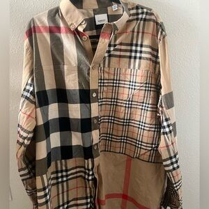 SIZE XXL BUT WILL FIT XL. Burberry shirt